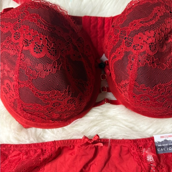 Cacique Lace Balconette Bra and Panties - Picture 4 of 8